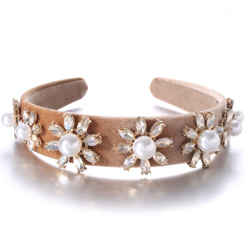 Retro Baroque Large Pearl Flower Set with Colorful Diamonds Fashion Hair Hoop - V.I.P Digital Presence