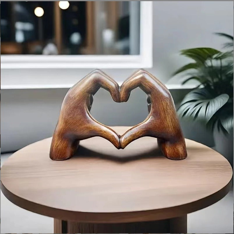 Creative Mother's Day heart-shaped resin statue gift home living room desktop decoration - V.I.P Digital Presence
