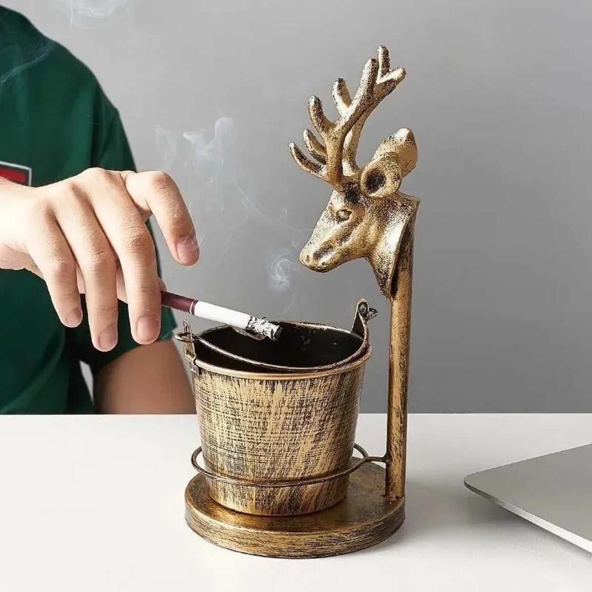 Retro creative home ashtray, large bar living room office KTV ornaments, personality trends, multi-function - V.I.P Digital Presence