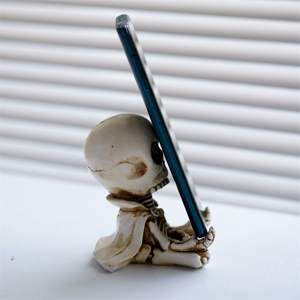 Cloak meditation small skull car ornament - V.I.P Digital Presence