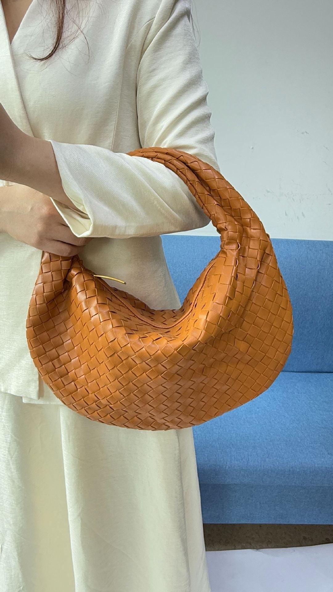 Large size women's woven bag large capacity hand-held armpit bag women's bag - V.I.P Digital Presence