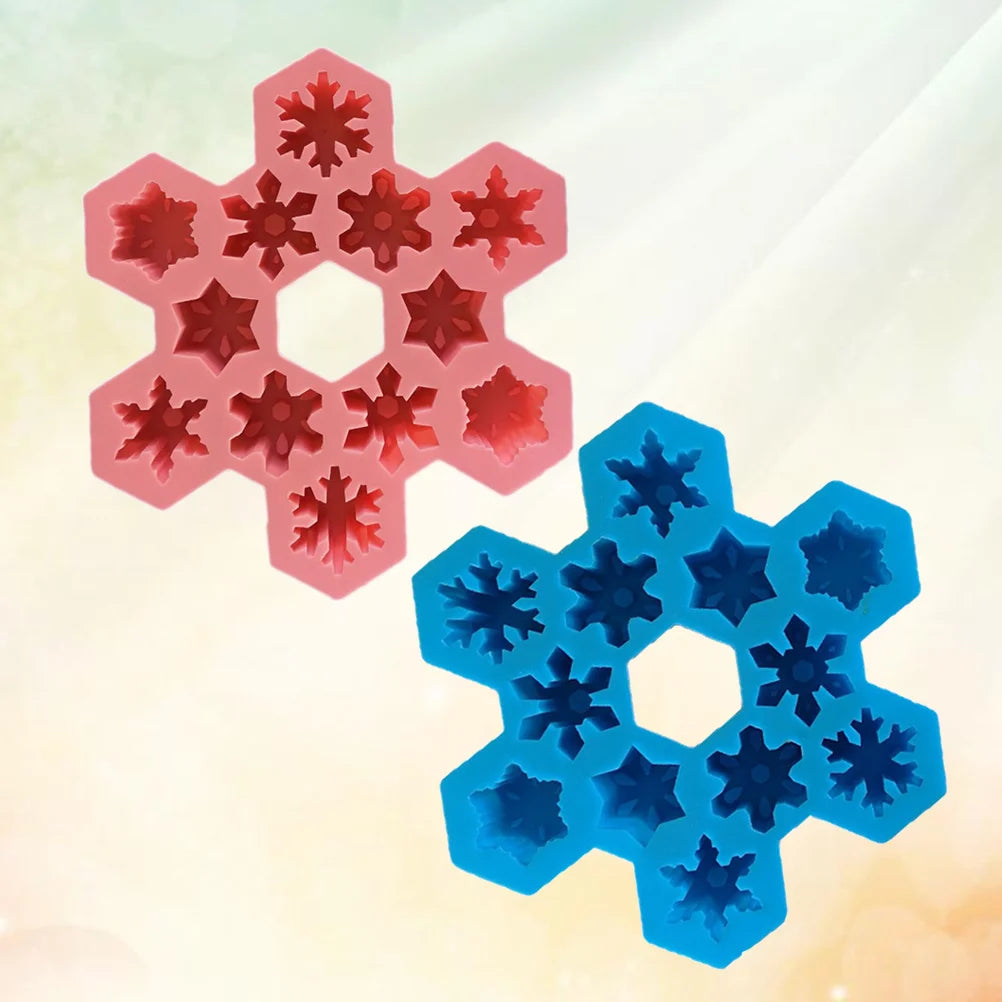 1 PCS Christmas Ice Molds Chocolate Snowflake Cookie Gummies Gummy Silicone Soap Biscuit - V.I.P Digital Presence