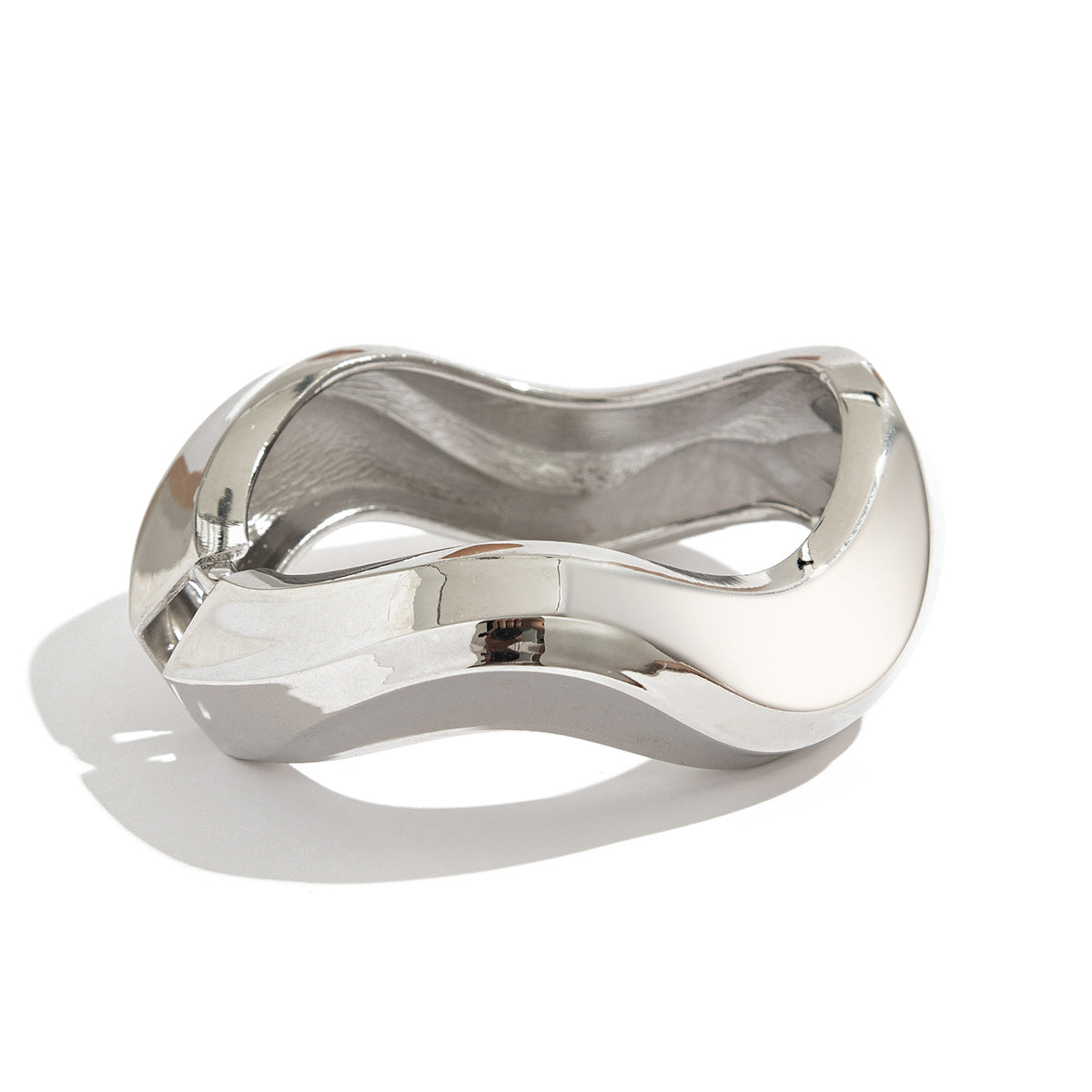 Irregular edged spring bracelet ins wind metallic folds Bracelet smooth surface - V.I.P Digital Presence