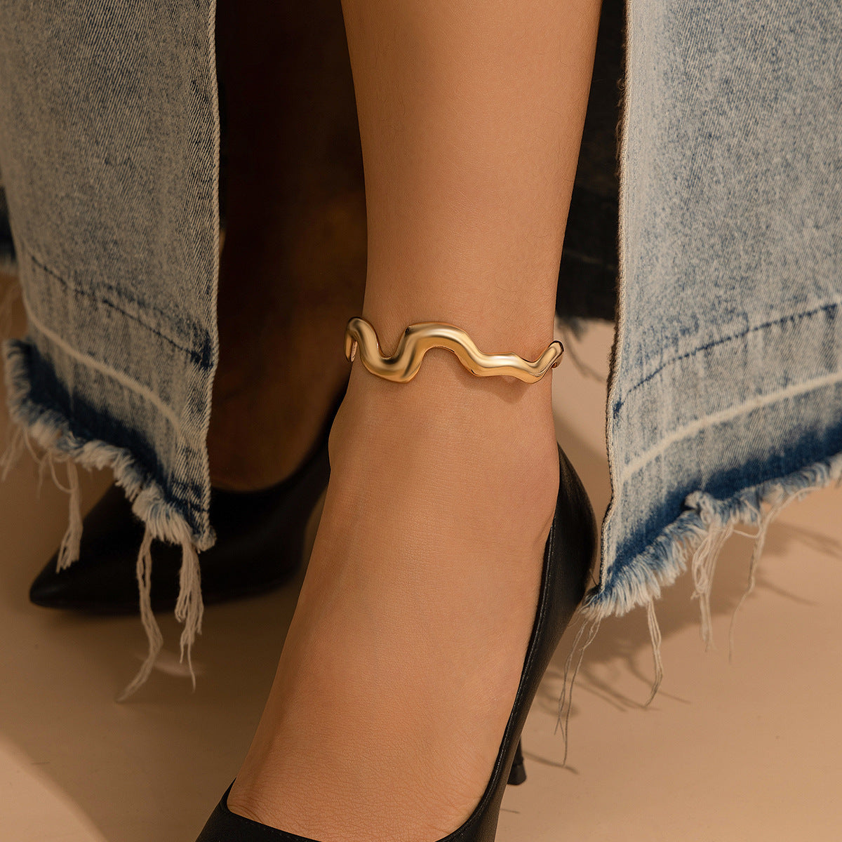 Fashionable liquid lava metal ankle bracelet, ankle chain, female personality, irregular geometric texture, ankle ring accessory - V.I.P Digital Presence