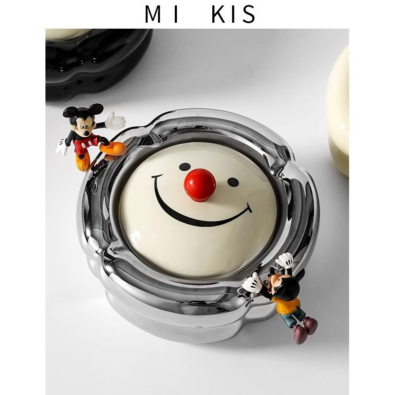 Light luxury and high-end feeling, home living room, anti fly ash with lid, office, high-end and atmospheric level, ceramic creative ashtray - V.I.P Digital Presence