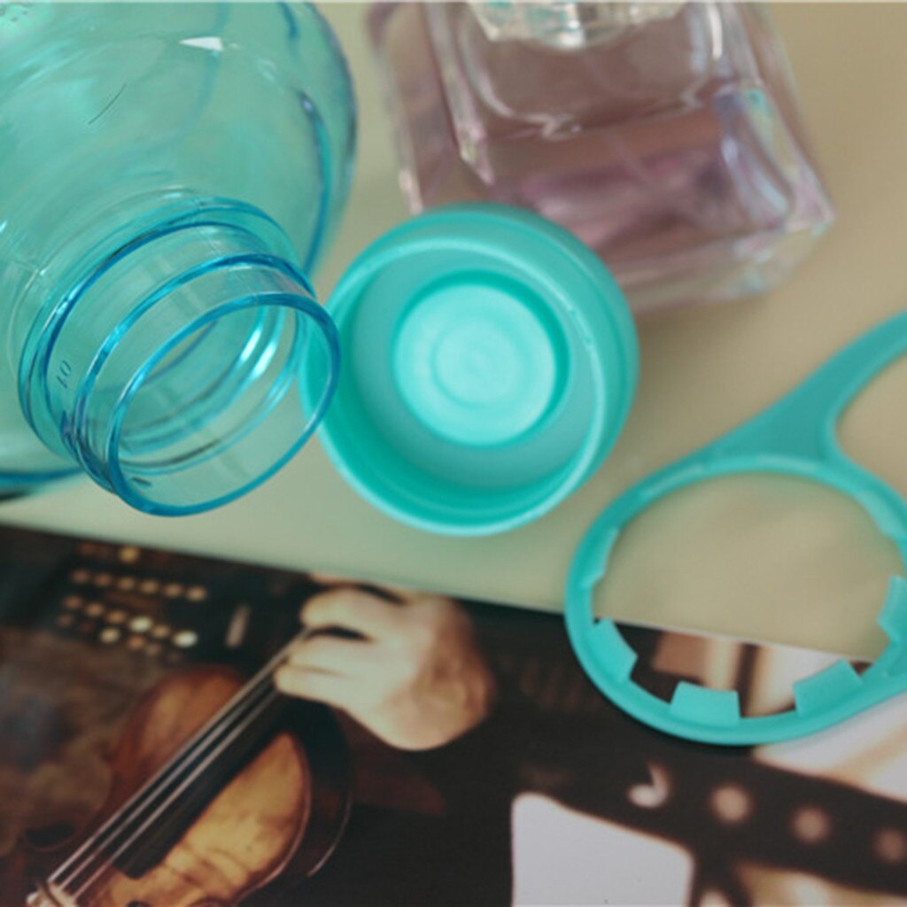 650ml Larg Size Sports Water Bottle Portable Plastic Spray Bottle Leakproof Travel Cup - V.I.P Digital Presence