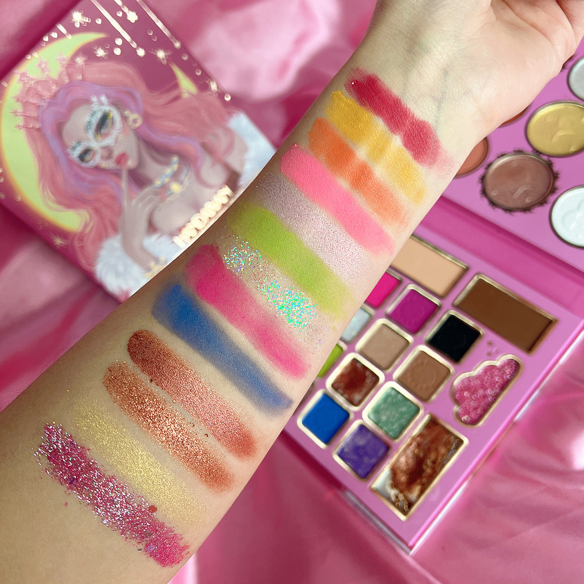 HANDAIYAN 30 Colors Mask Queen Eyeshadow Palette Eyeshadow + Blush + Contouring Highlight Makeup - V.I.P Digital Presence