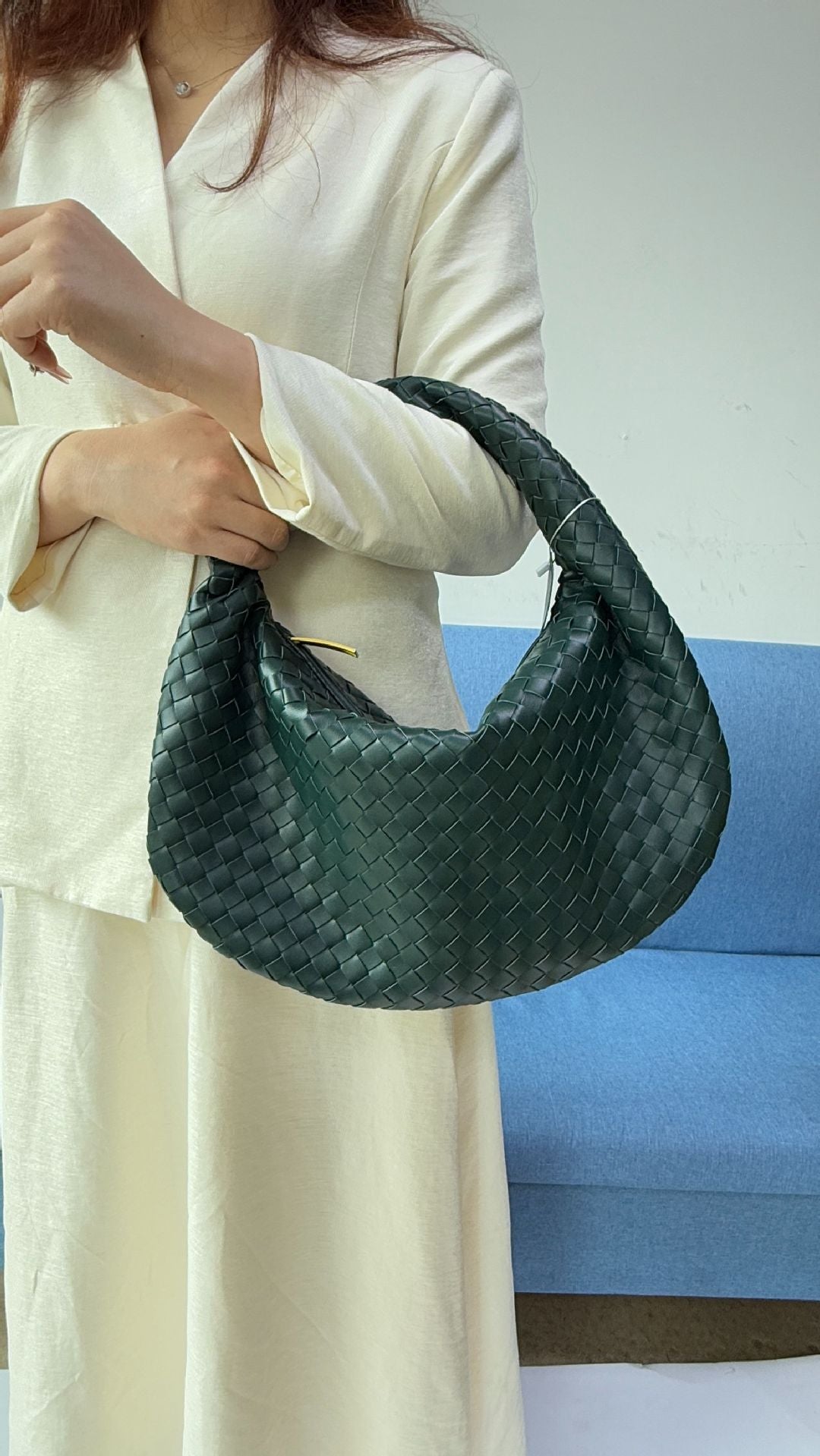 Large size women's woven bag large capacity hand-held armpit bag women's bag - V.I.P Digital Presence