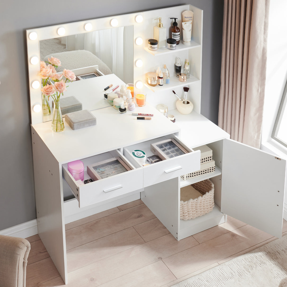 Makeup Vanity Desk - V.I.P Digital Presence