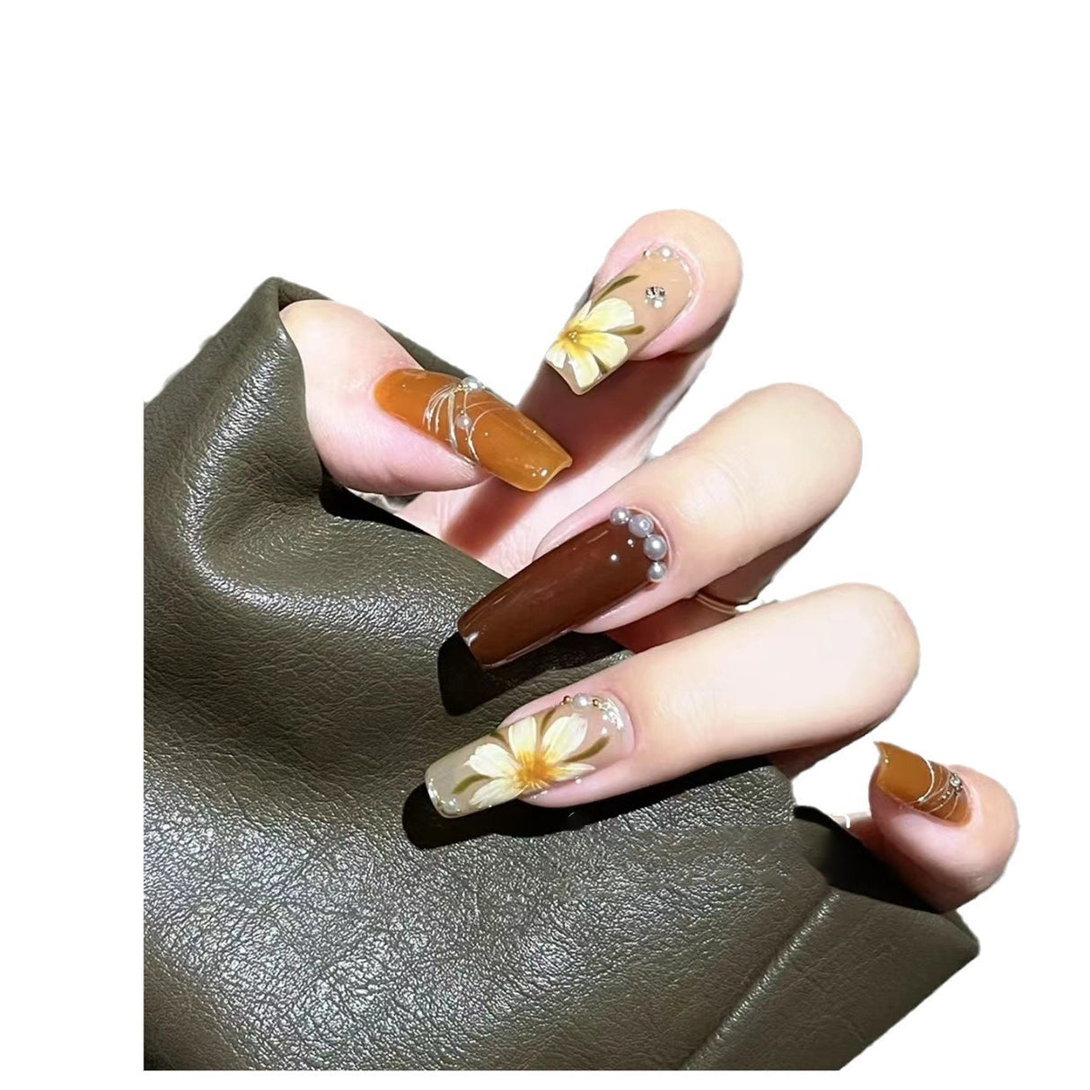 Wearable manicure pure handmade manicure finished fake nail patch autumn and winter caramel color hand-painted camellia light lu - V.I.P Digital Presence