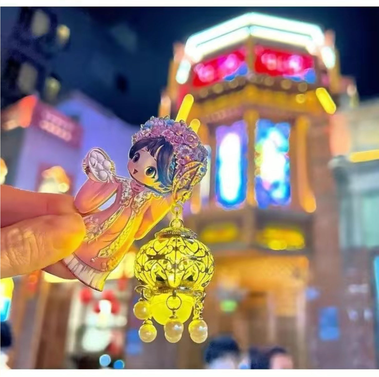 GlowCrane Wuhan Magnet