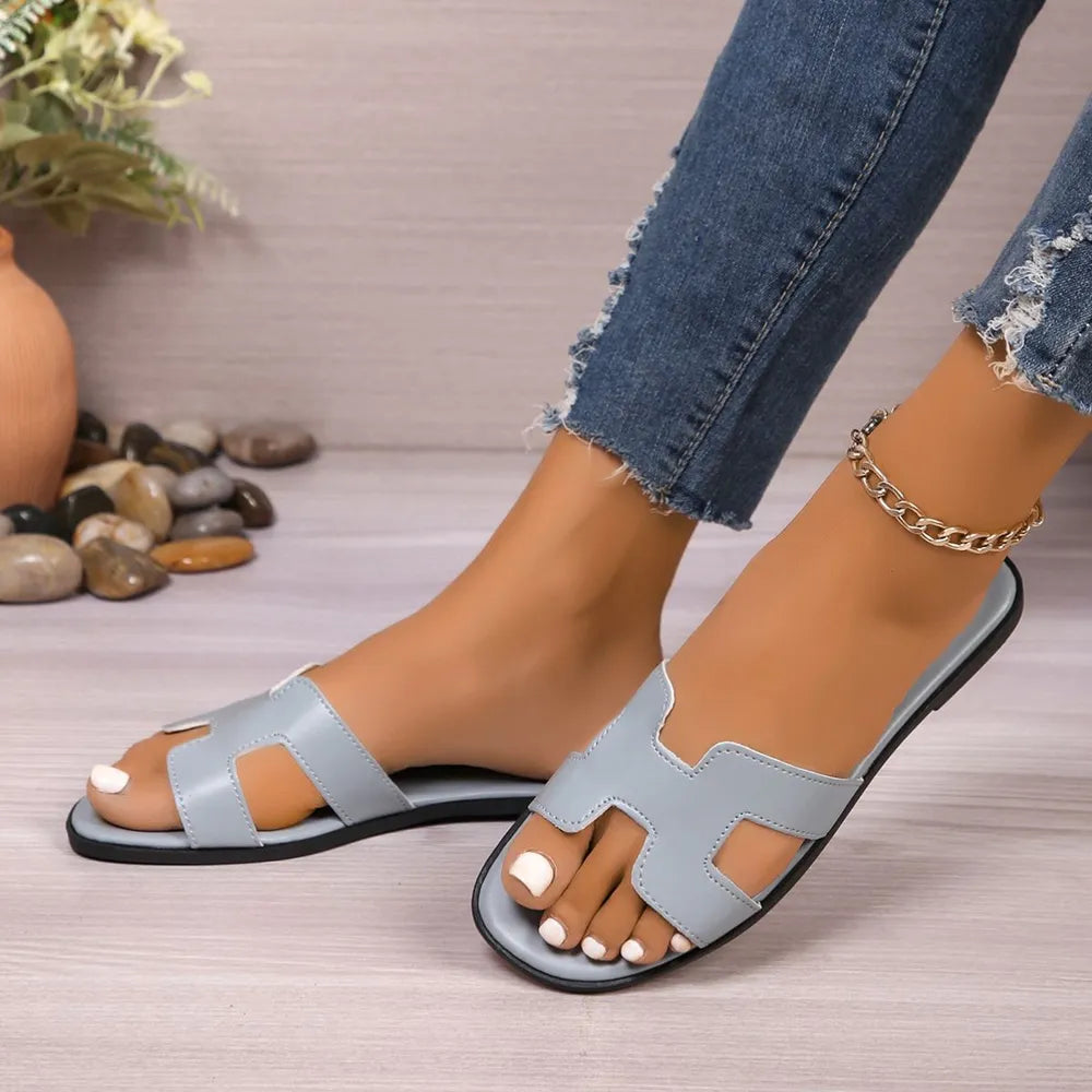Flat bottomed comfortable one-piece cool slippers fashionable women's one foot sandal - V.I.P Digital Presence