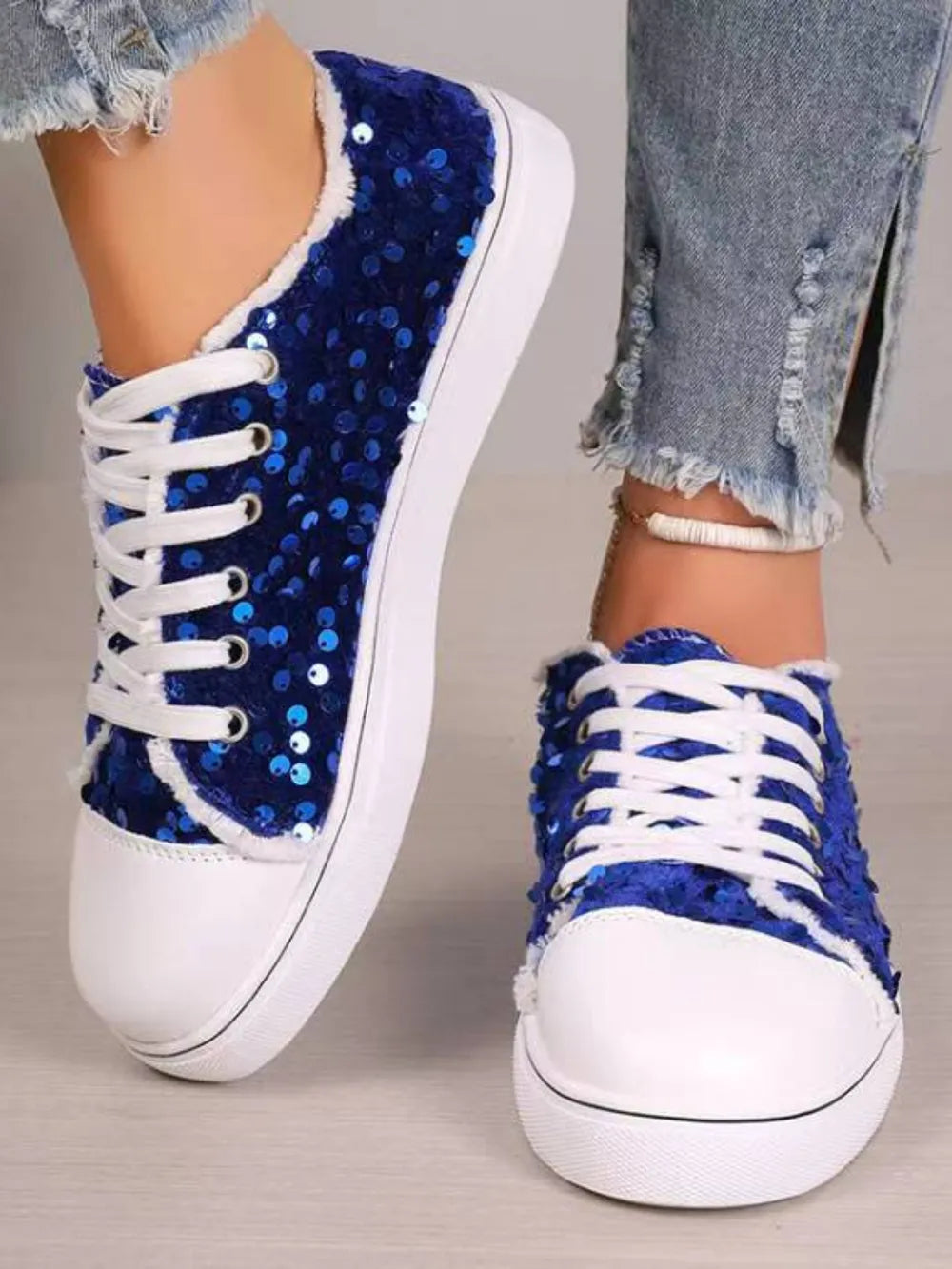 Sequin Round Toe Flat Sneakers - V.I.P Digital Presence