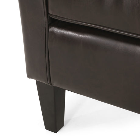 CLUB CHAIR - V.I.P Digital Presence