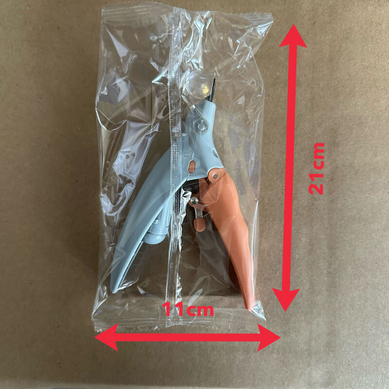 Professional LED - lit pet nail clippers for cats and dogs. Toe - claw cutting tool, pet supplies. - V.I.P Digital Presence