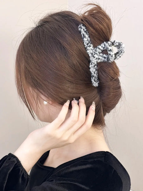 Contrast Hair Claw Clip - V.I.P Digital Presence