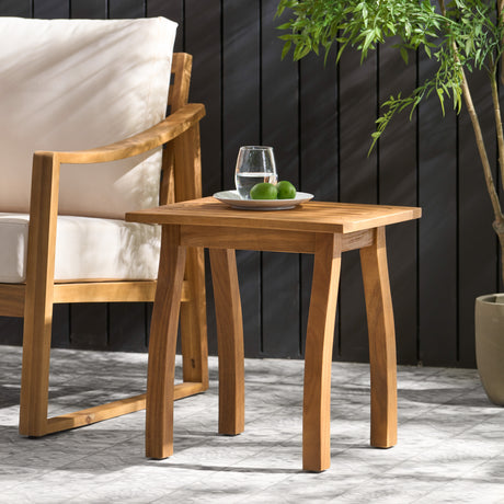 SELMA END TABLE - V.I.P Digital Presence