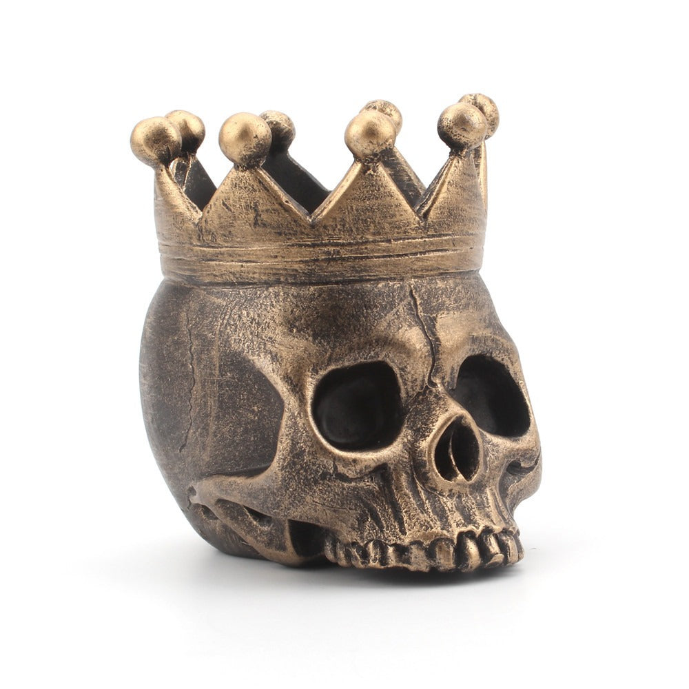 New resin crown skull candlestick candle base - V.I.P Digital Presence