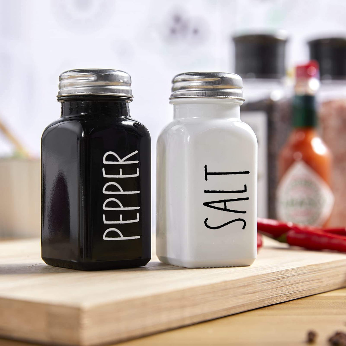 Black and white seasoning jar pepper salt bottle seasoning box square glass - V.I.P Digital Presence