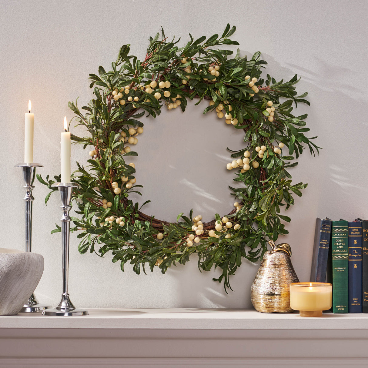 29" SNOWBERRY WREATH - V.I.P Digital Presence