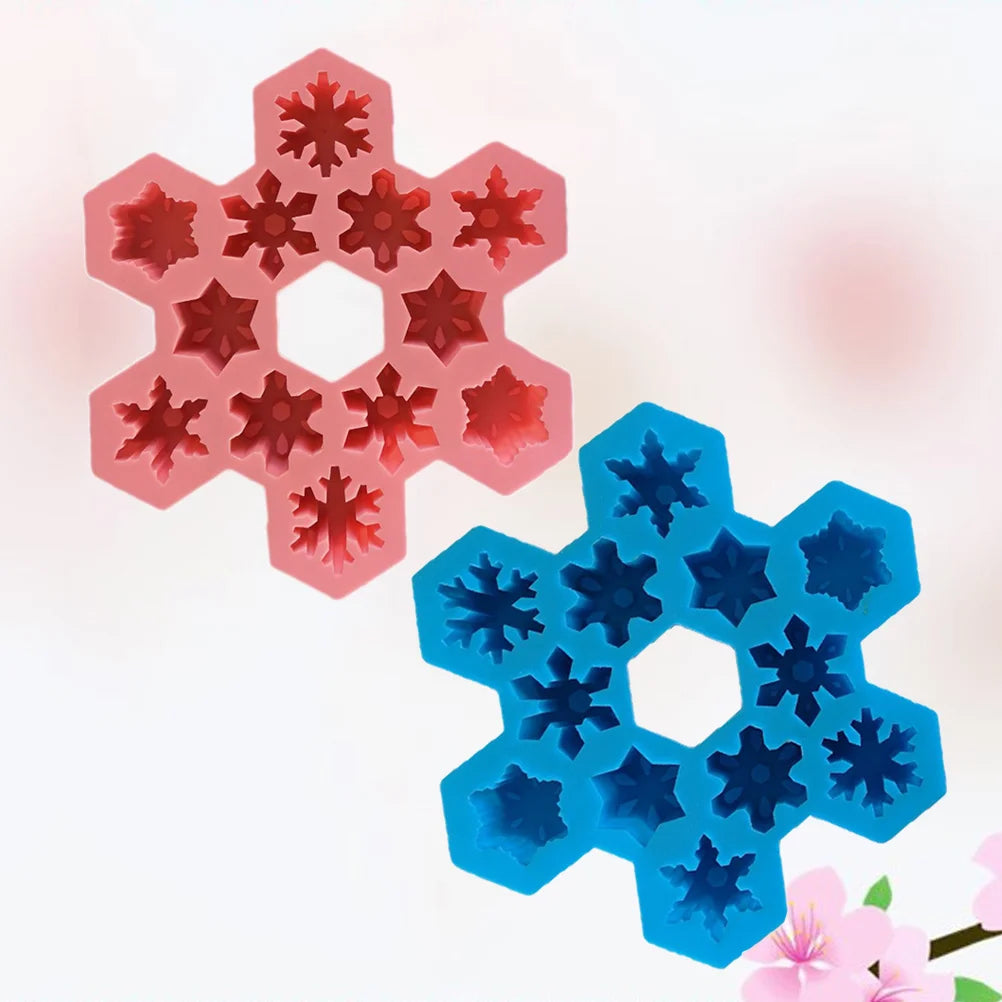 1 PCS Christmas Ice Molds Chocolate Snowflake Cookie Gummies Gummy Silicone Soap Biscuit - V.I.P Digital Presence