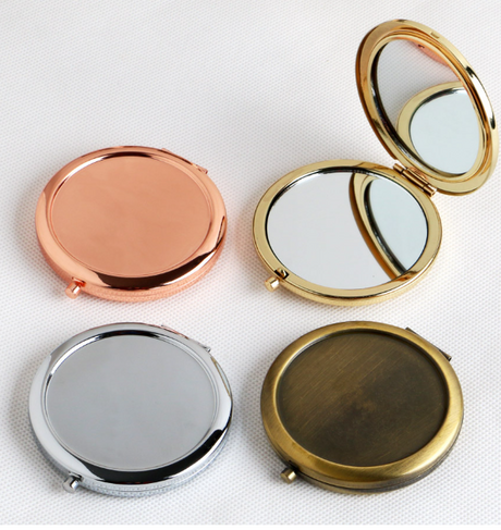 Mini Pocket Cosmetic Compact Mirror Foldable Double Sides Pocket Mirror Girl Beauty Tools - V.I.P Digital Presence