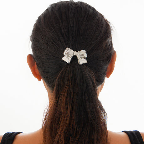 Versatile five petal flower alloy hair accessory with fashionable glossy imitation pearl bow headband - V.I.P Digital Presence