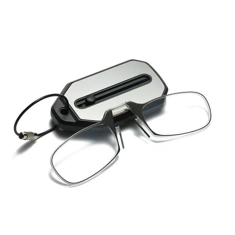 Nose clip presbyopic glasses keychain ultra lightweight carrying elderly glasses wallet glasses reading glasses - V.I.P Digital Presence