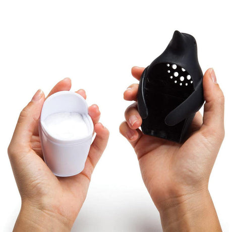 Penguin refrigerator deodorizer box deodorant plastic box refrigerator deodorizer household preservative box - V.I.P Digital Presence