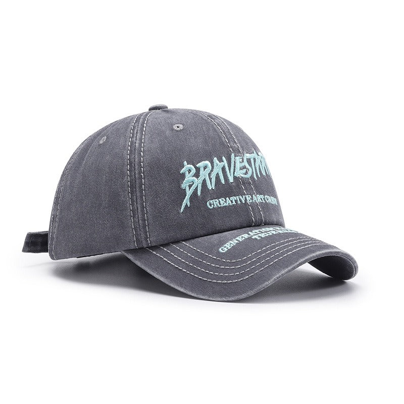 Gorra de béisbol sencilla y moderna para exteriores, versátil, con ala curva y bordado de letras para hombre y mujer, con lengüeta plana y cara lavada.