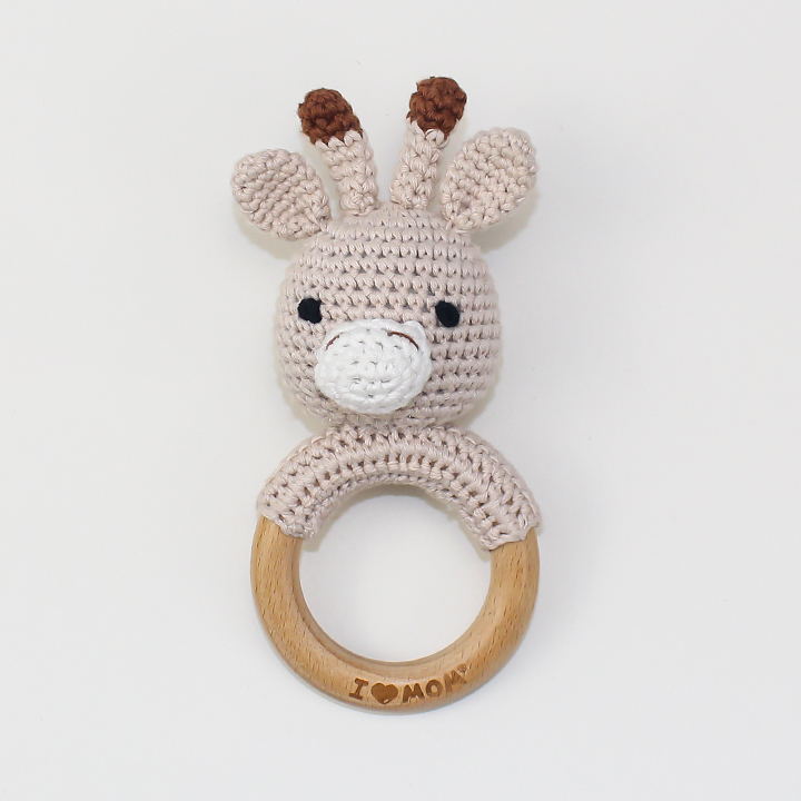 Campana relajante para bebé con nombre tallado, regalo para recién nacido, regalo para el baño, muñeca de dibujos animados tejida
