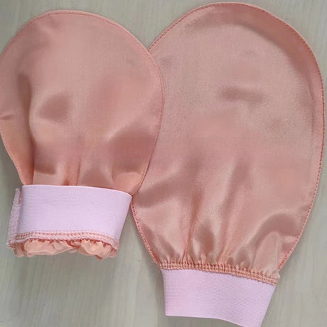 Silk exfoliating face wash and beauty towel, soft and exfoliating, bath and scrubbing, silk bath and face wash gloves - V.I.P Digital Presence