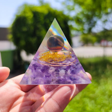 8cm foreign trade same style crystal ball pyramid crystal crushed stone drip resin pyramid ornament - V.I.P Digital Presence