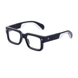 Fashionable boxy sunglasses for men with a simple frame that can be paired with nearsighted glasses - V.I.P Digital Presence