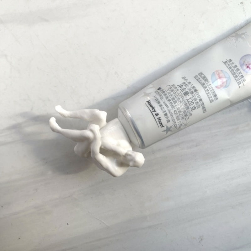Toothpaste People Fun Squeeze toothpaste artifact make fun of toothpaste head toothpaste cov ...