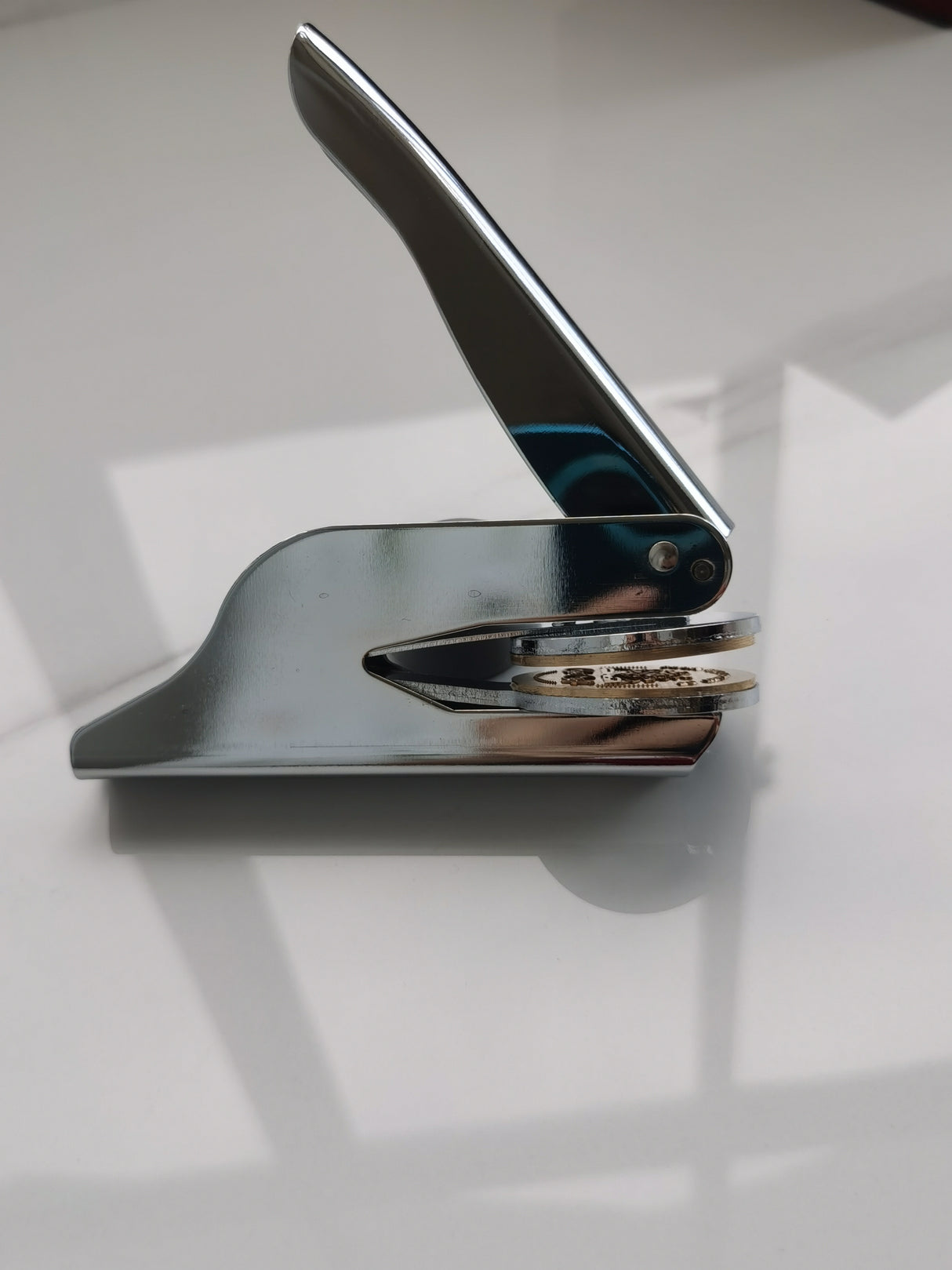 Handheld pliers with engraved steel stamp pattern logo embossed steel stamp embossing seal carving DIY - V.I.P Digital Presence