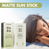 Matte Protection Stick Moisturizes And Repair Facial Skin In Summer With Refreshing Non-Sticky Uv Protection