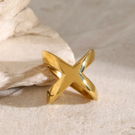 18K Gold-Plated Crisscross Ring - V.I.P Digital Presence