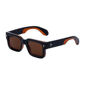 Fashionable boxy sunglasses for men with a simple frame that can be paired with nearsighted glasses - V.I.P Digital Presence