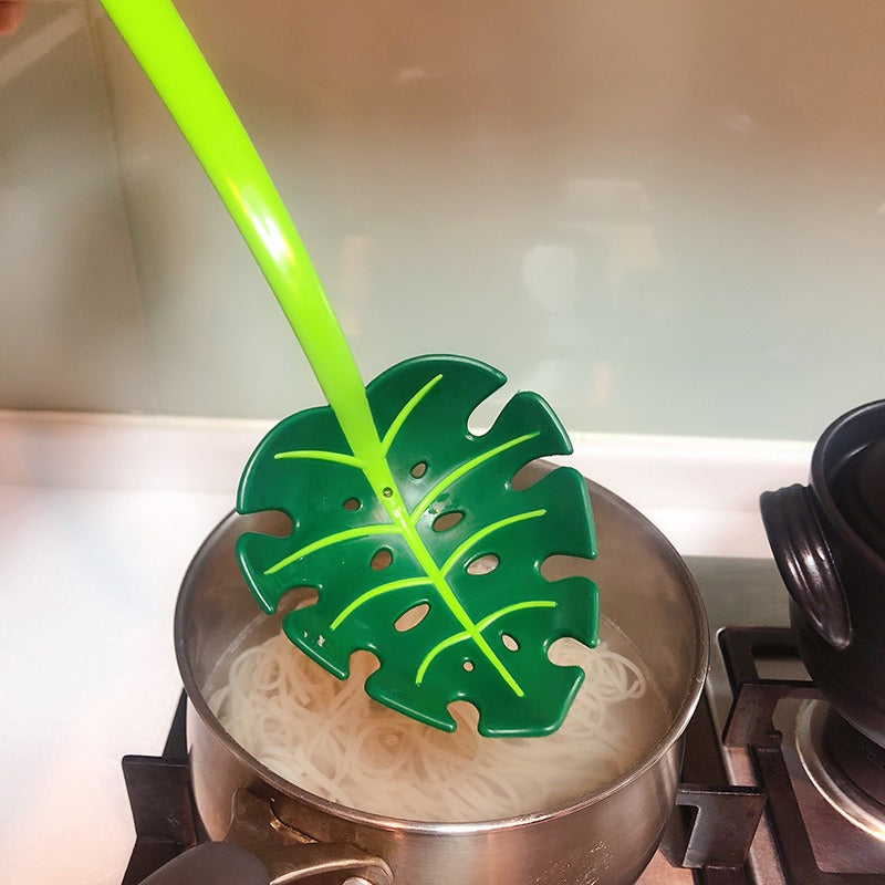 Green leaf spoon turtle back leaf Lo mein spoon spoon high temperature resistant large spoon - V.I.P Digital Presence