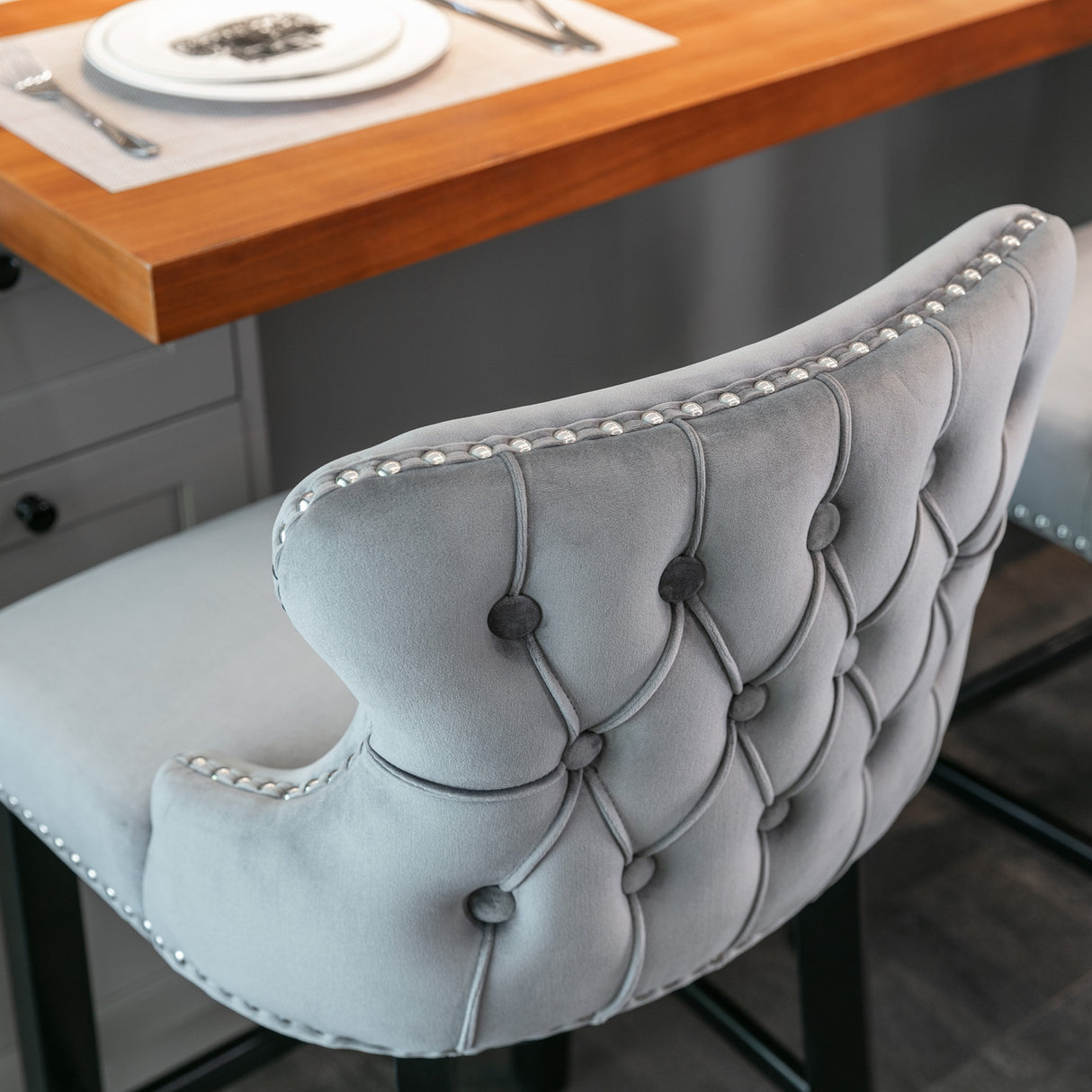 Velvet padded wing back bar stool with button tuft decoration and wooden leg chrome nail head decoration 2-piece set (gray)