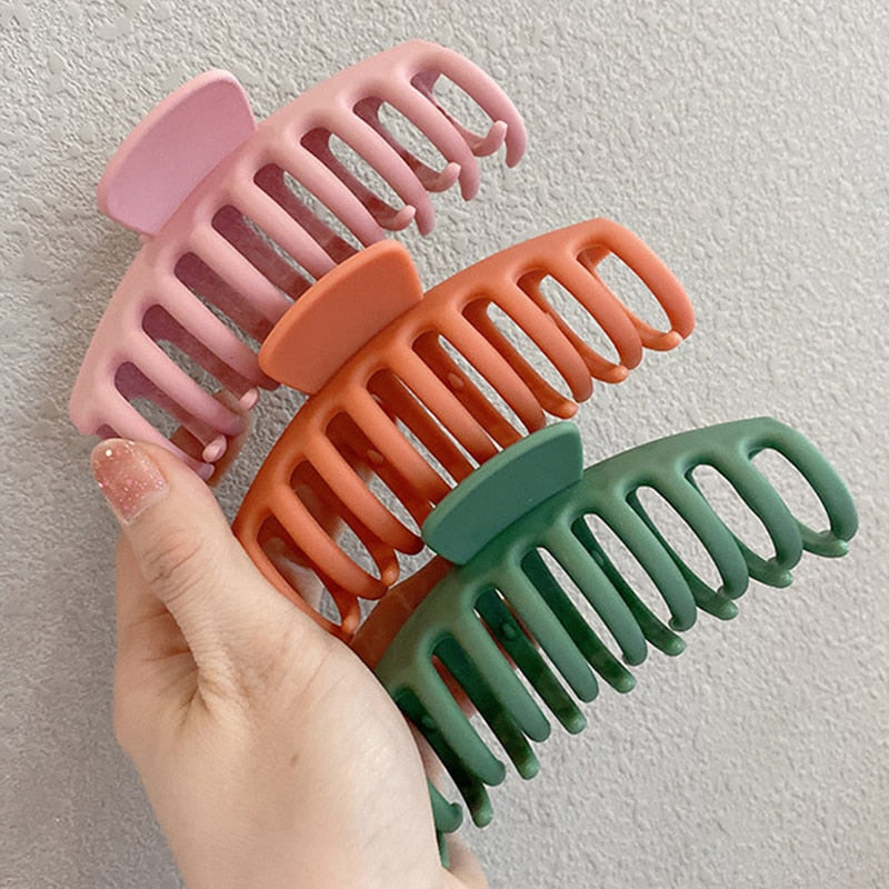 1PC Korean Solid Large Hair Claws Elegant Acrylic Hairpins Barrette Crab Hair Clips Headwear for Women Girls Hair Accessories - V.I.P Digital Presence