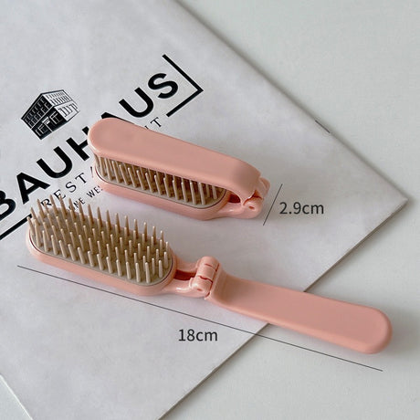 Foldable and convenient travel comb - V.I.P Digital Presence