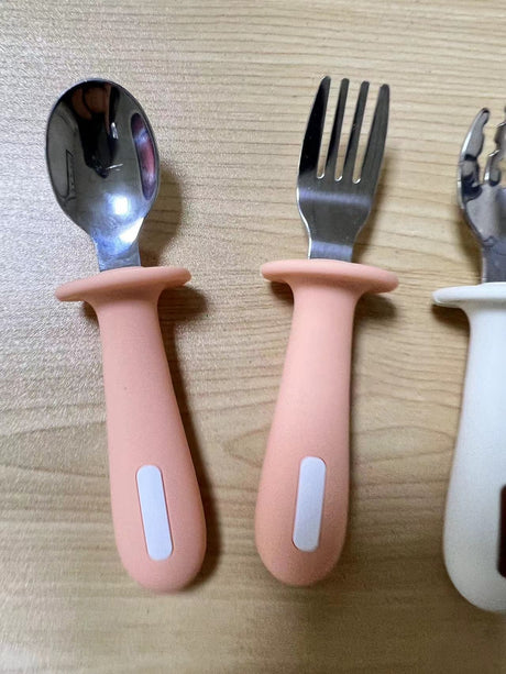 Adjustable color PPSU silicone fork and spoon set, children's stainless steel spoon and fork, baby training supplementary food tableware set of 2 pieces - V.I.P Digital Presence