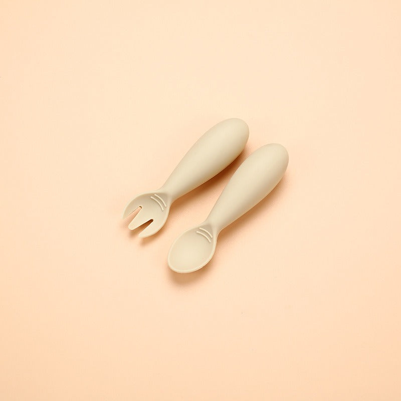 Hot selling silicone baby soft spoon, food grade children's complementary food, eating fat fork spoon - V.I.P Digital Presence