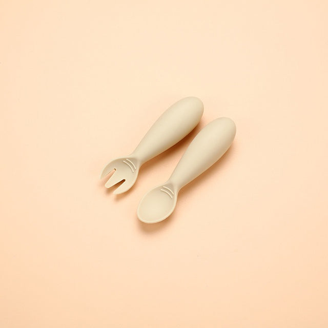 Hot selling silicone baby soft spoon, food grade children's complementary food, eating fat fork spoon - V.I.P Digital Presence