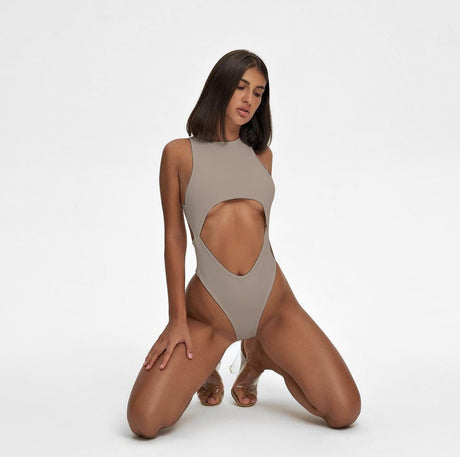 Sleeveless pullover sexy hollow out navel revealing hot girl jumpsuit - V.I.P Digital Presence