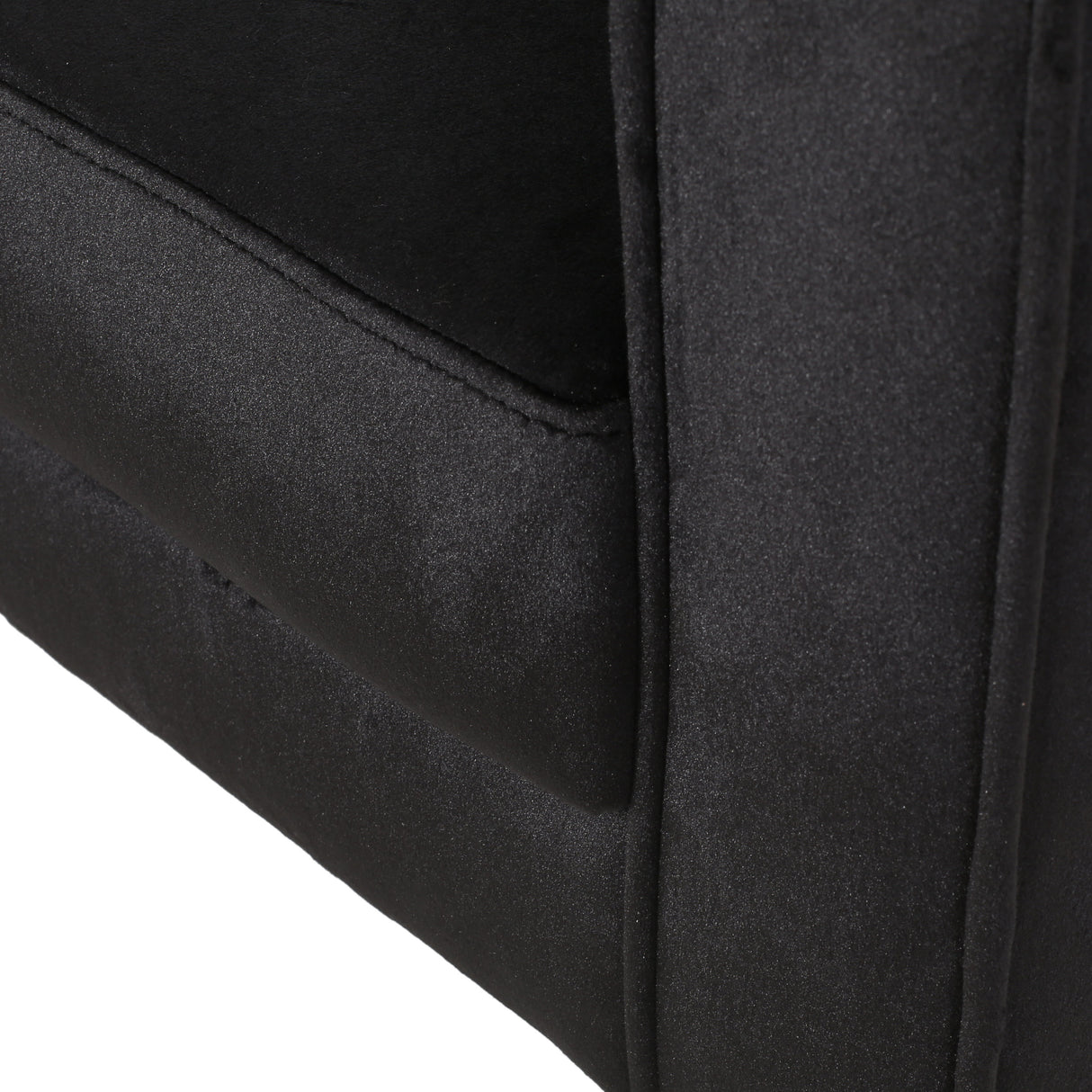 ARM CHAIR - V.I.P Digital Presence