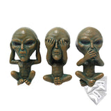 Alien aromatherapy clip decoration resin car air conditioning vent aromatherapy clip decoration - V.I.P Digital Presence