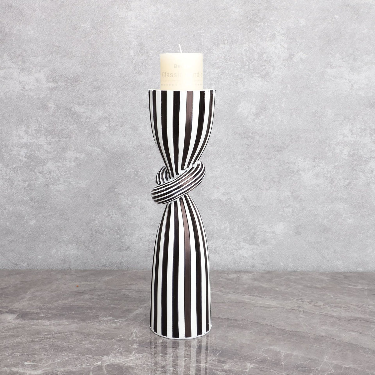 Creative Irregular Resin Candle Holder Living Room Desktop Black White Stripe Candle Holder Decoration Home Candle Container - V.I.P Digital Presence